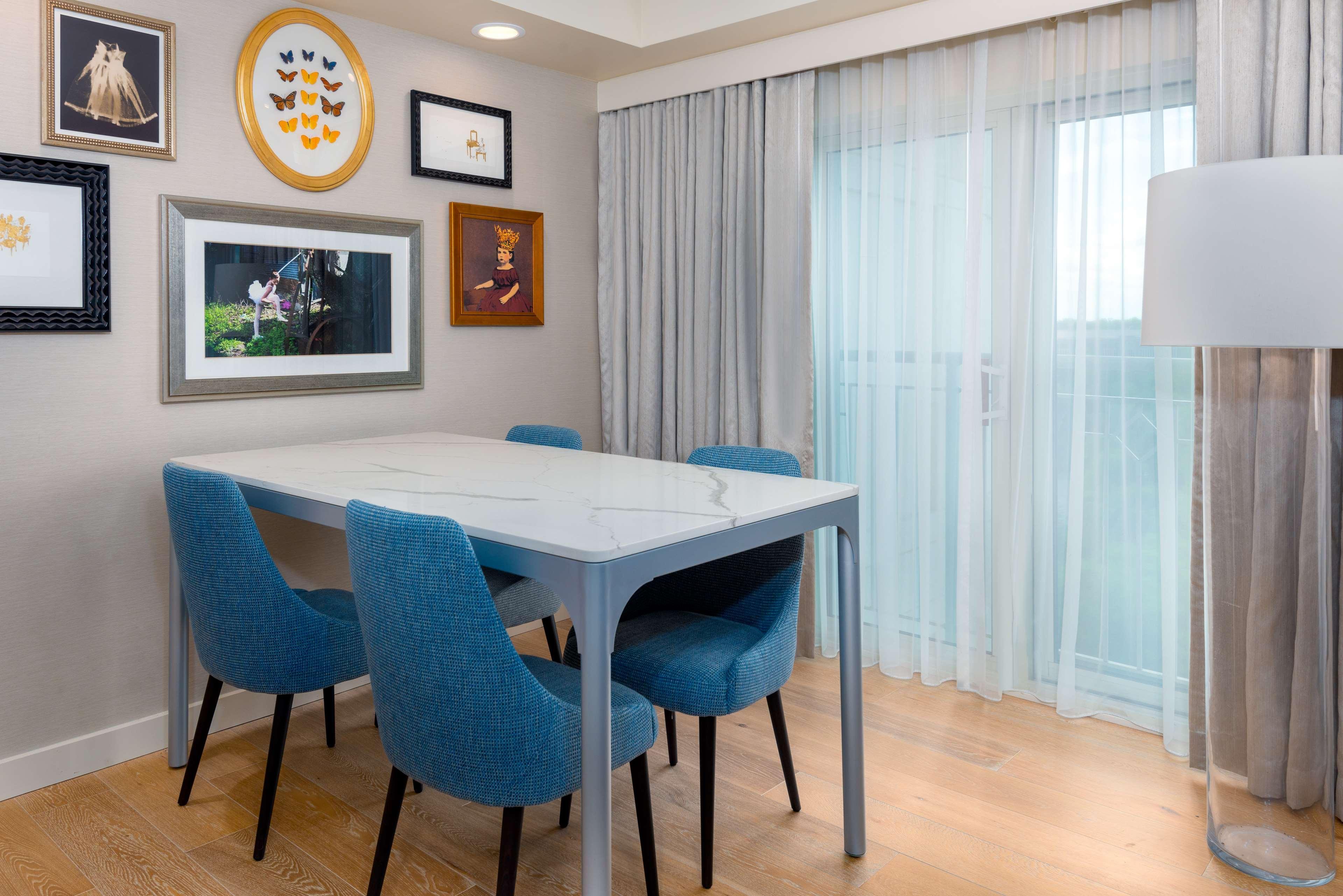 Hilton Charlotte Airport Hotel Екстер'єр фото