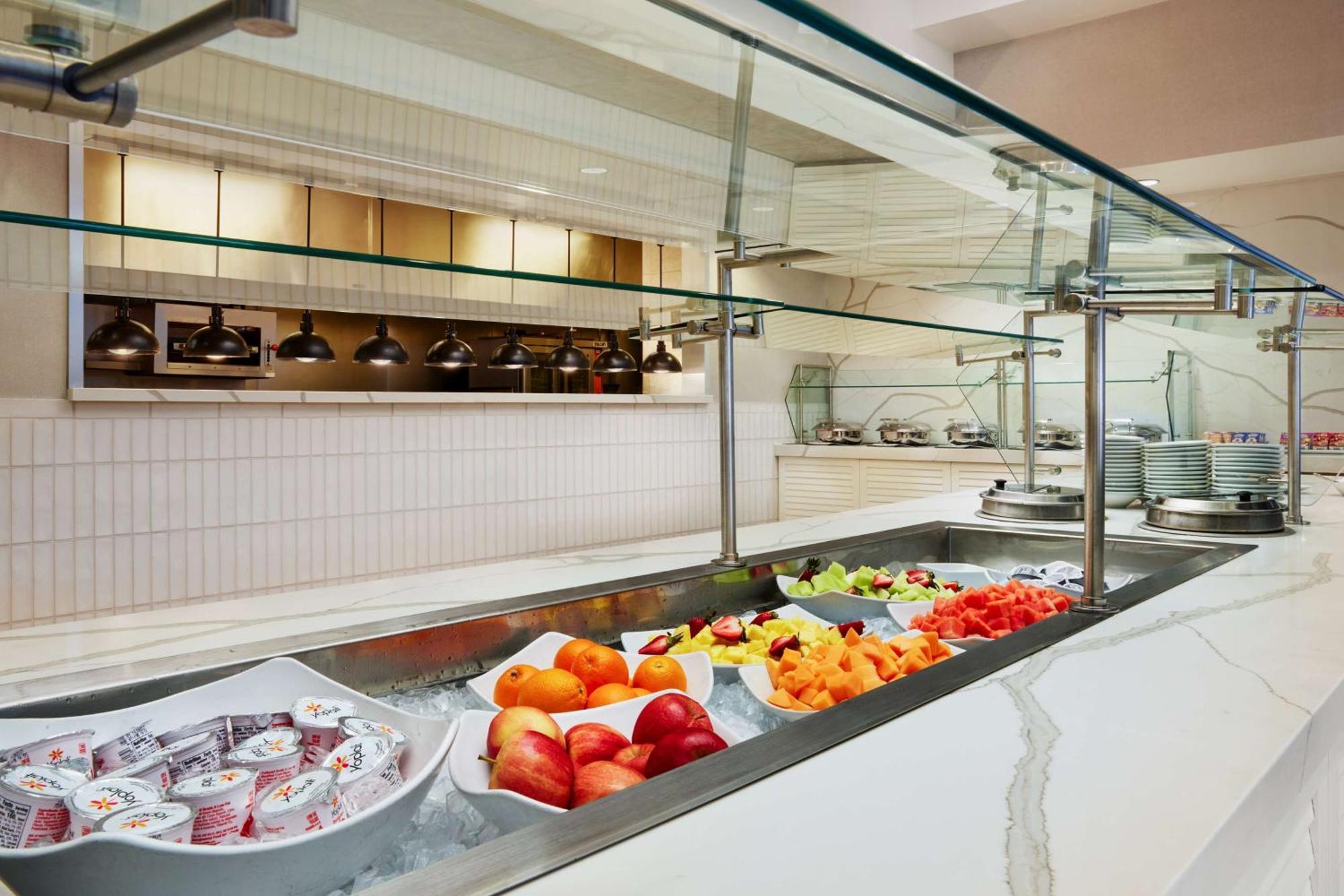 Hilton Charlotte Airport Hotel Екстер'єр фото
